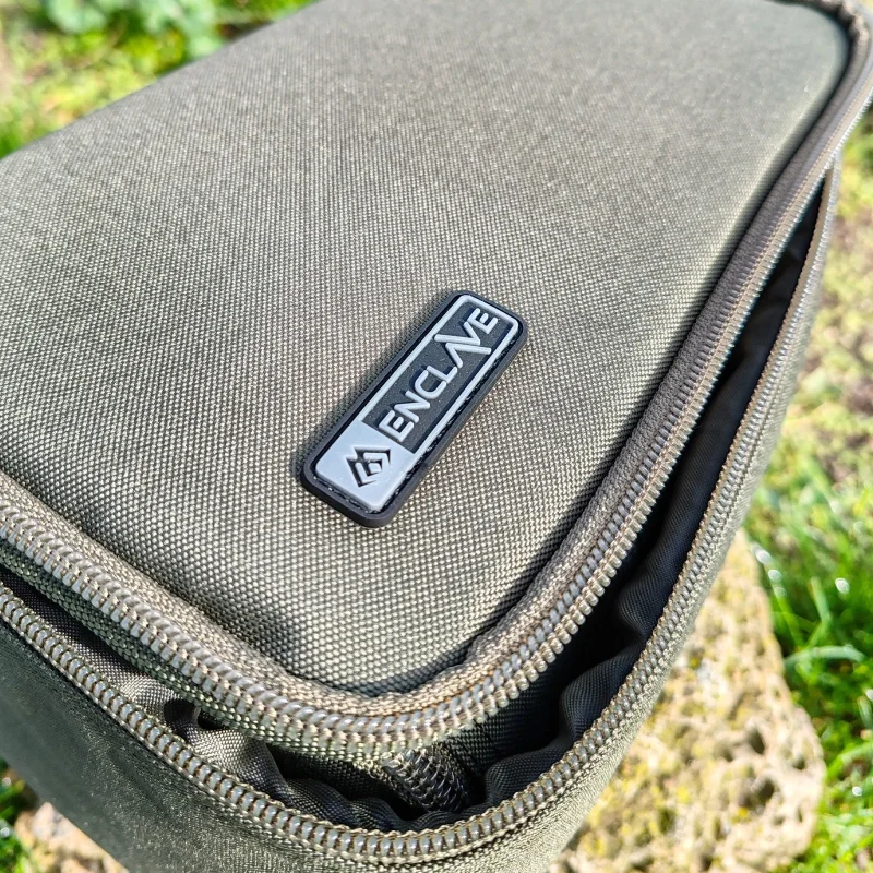 Сакове и чанти Чанта MIKADO ENCLAVE 1+4 за аксесоари / 25 x 16 x 12 см