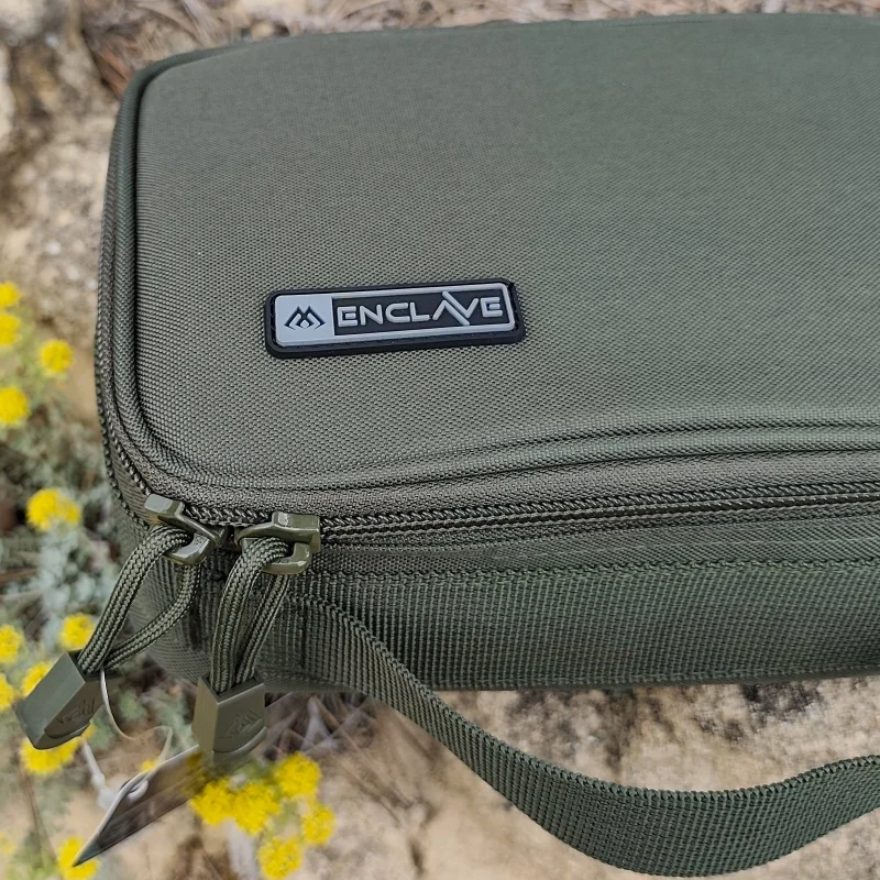 Сакове и чанти Чанта MIKADO ENCLAVE LEAD BAG / 25 x 16 x 8 см