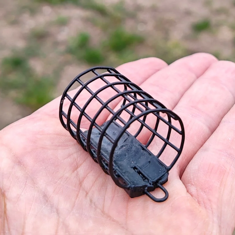 За риболов на шаран Хранилка ROBINSON / кръгла - 40 грама