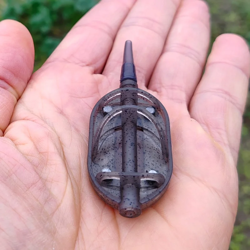 За риболов на шаран Хранилка ROBINSON METHOD FEEDER / 20 г