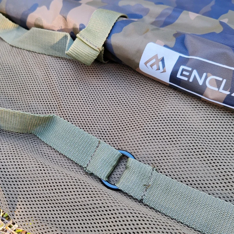 За риболов на шаран Карп сак MIKADO ENCLAVE CARP SLING CAMO плаващ / R711