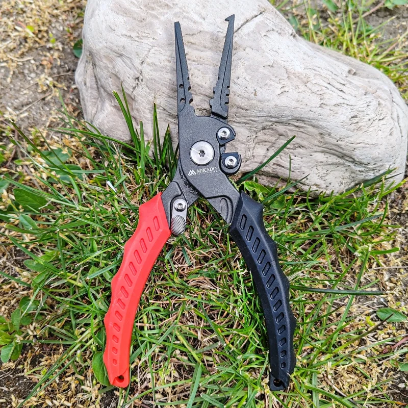 Инструменти - клещи, ножици, кохери, ножове... Клещи MIKADO MFT PREMIUM / AMN-862