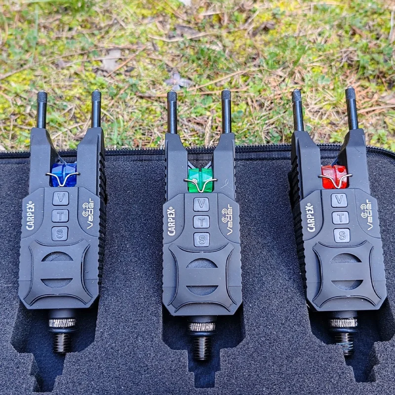 Сигнализатори Комплект сигнализатори ROBINSON CARPEX VADER с централа / 3+1 SET