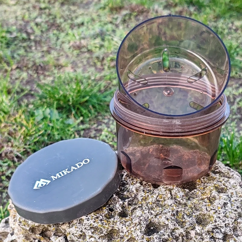 За риболов на шаран Кутия MIKADO за стръв /  008-L