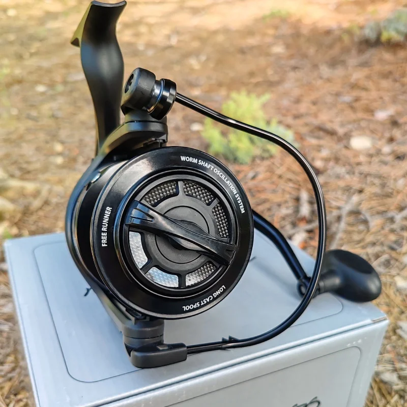 Двоен аванс Макара MIKADO M-KA FR CARP 8005 + LINE DREAMLINE 0,30 мм