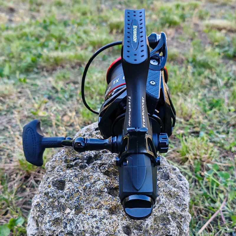 Двоен аванс Макара ROBINSON FREERUNNER TX 6057
