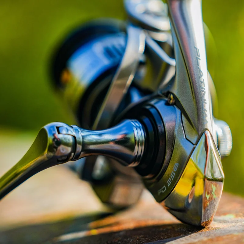 Спининг Макара ROBINSON PLATINUM 2008