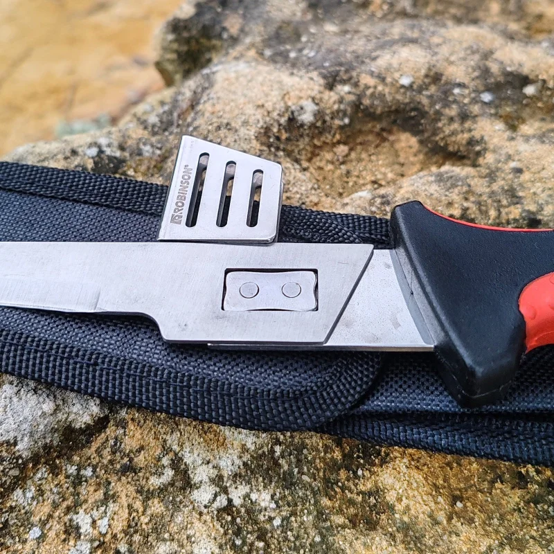 Инструменти - клещи, ножици, кохери, ножове... Нож ROBINSON - 006 / троен с кания