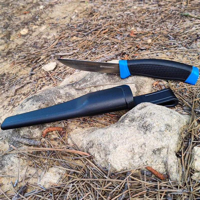 Инструменти - клещи, ножици, кохери, ножове... Нож ROBINSON / 008