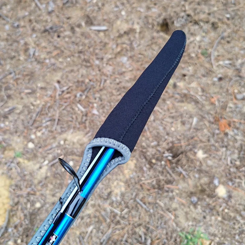 Калъфи с меки стени Протектор неопренов за въдица MIKADO NEOPRENE POCKET / от 240 до 270 см