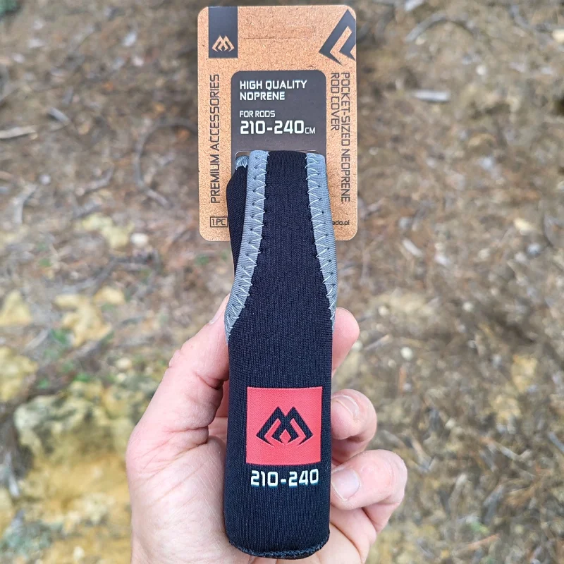 Калъфи с меки стени Протектор неопренов за въдица MIKADO NEOPRENE POCKET / от 240 до 270 см