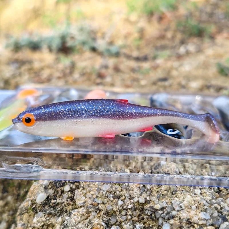 Спининг Силиконова примамка MIKADO REAL FISH ROACH 7 см