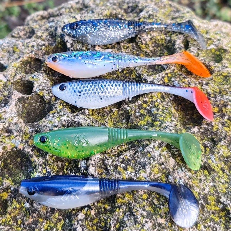 Спининг Силиконова примамка MIKADO SPARK 5,5 см / MIX