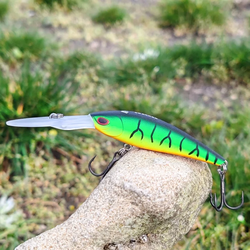 Воблери Воблер MIKADO CRACKER / FT